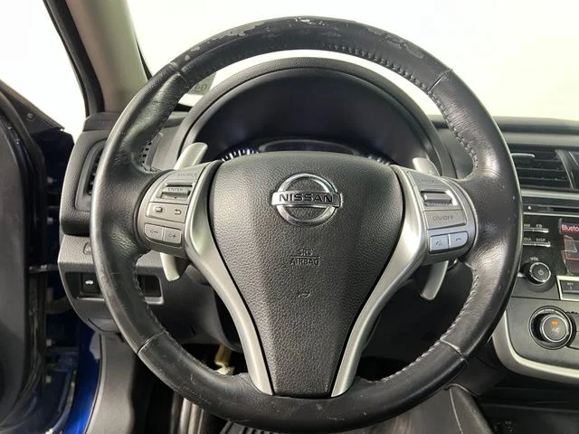 Used 2016 Deep Blue Pearl Nissan 2.5 SR image 18