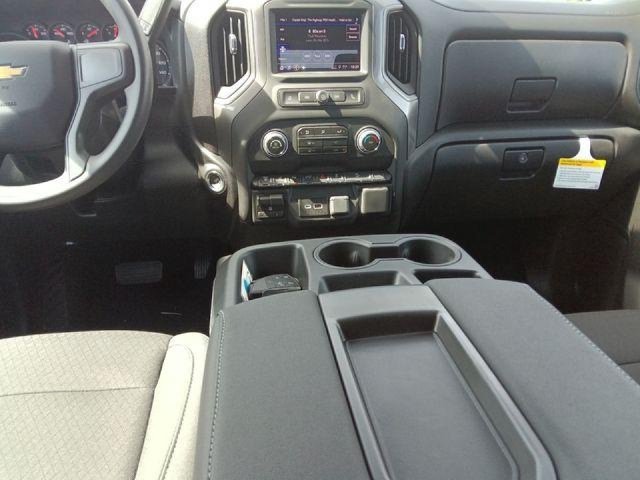 2026 Chevrolet Silverado 2500 HD Custom - Photo 15