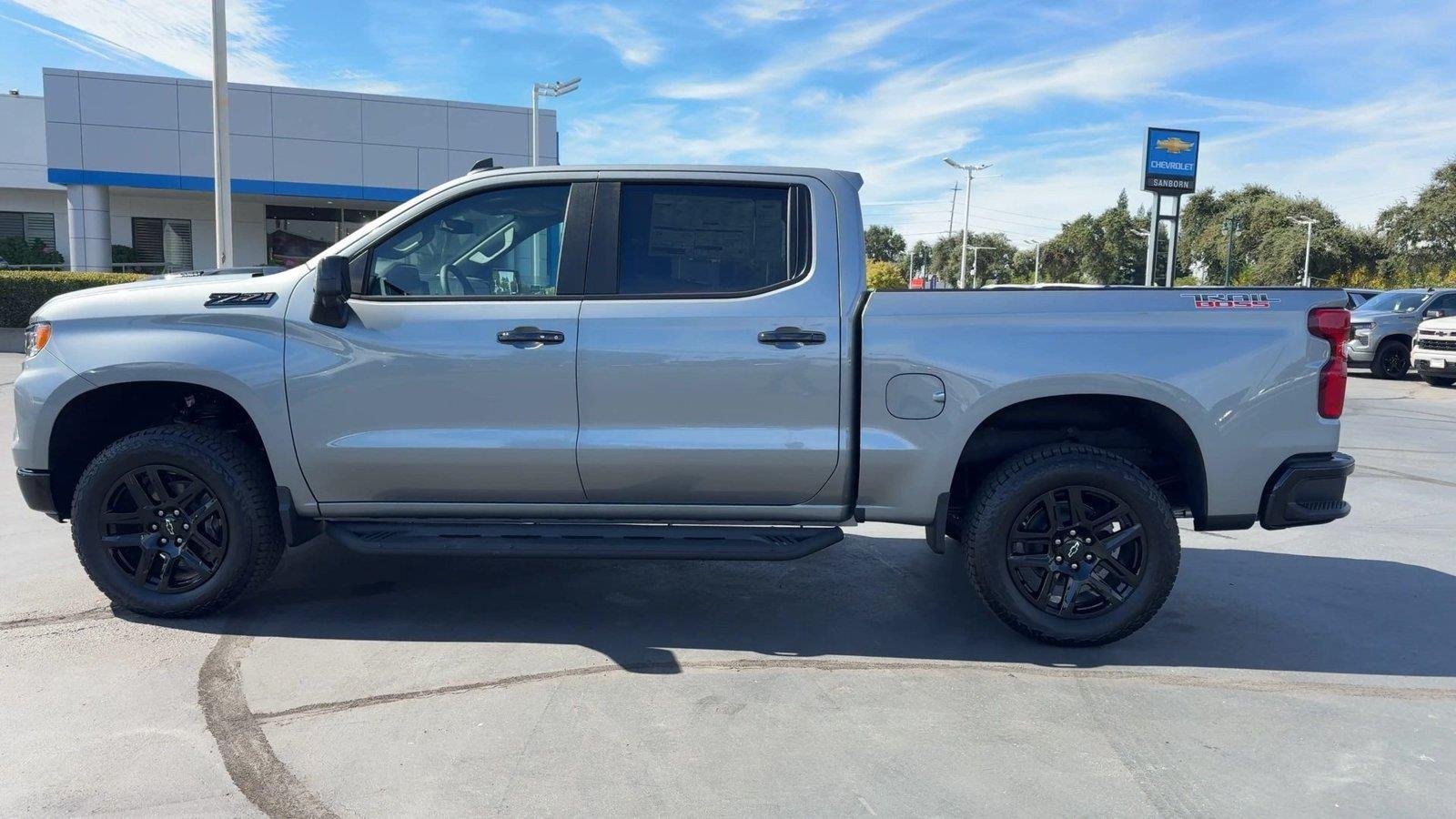 2026 Chevrolet Silverado 1500 LT Trail Boss - Photo 8