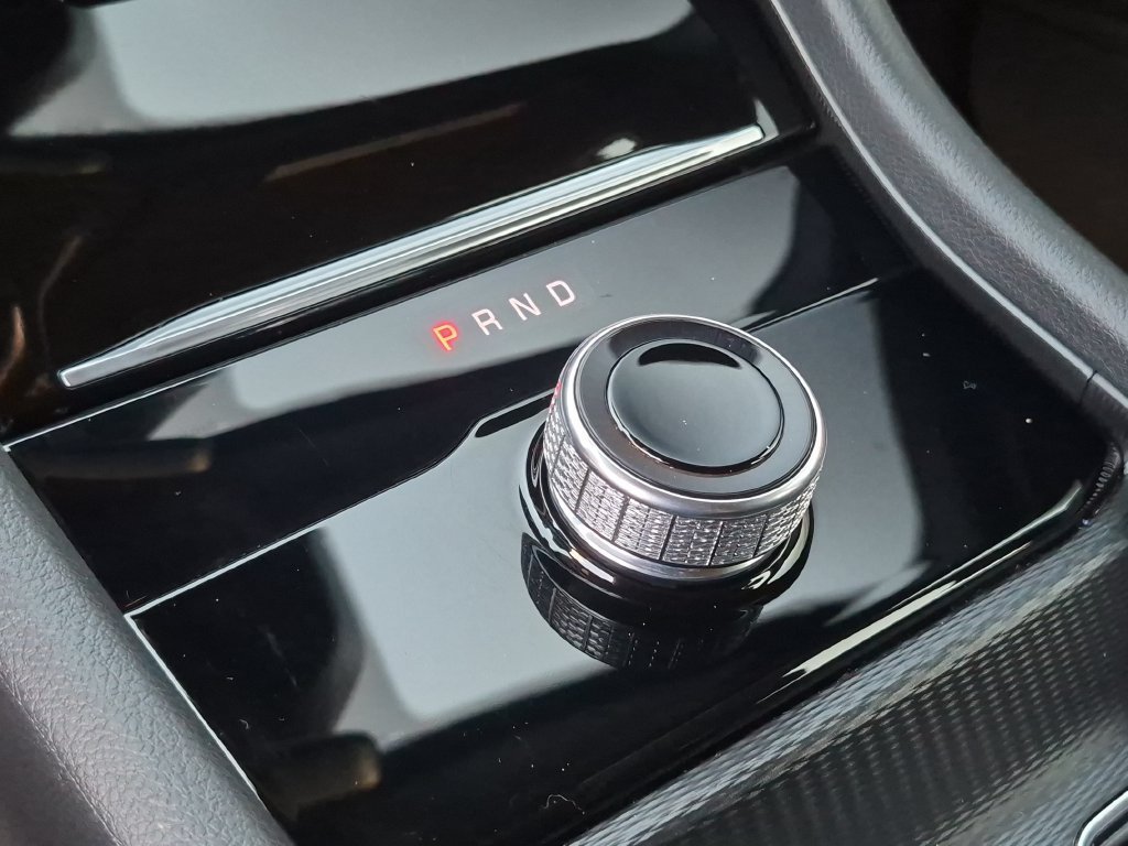 Used 2025 Black Jeep Altitude X image 19
