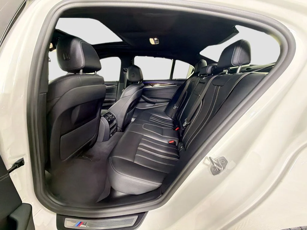 Used 2021 White BMW 540i image 25