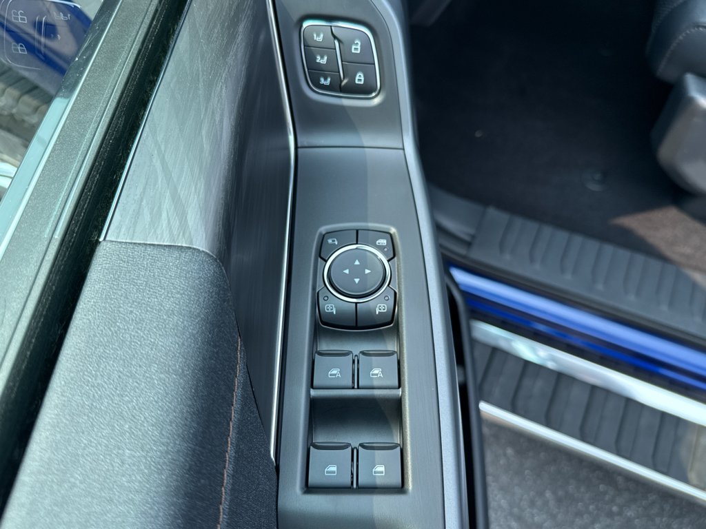 New 2026 Argon Blue Metallic Ford LARIAT image 23