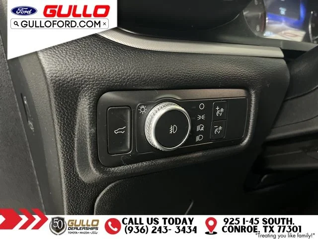 Certified Used 2020 White Metallic Ford XLT image 19