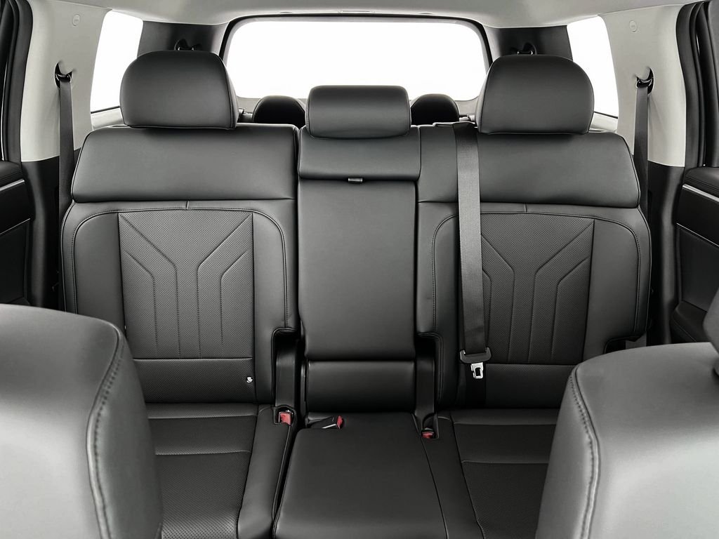 2025 Hyundai Santa Fe SEL - Photo 17