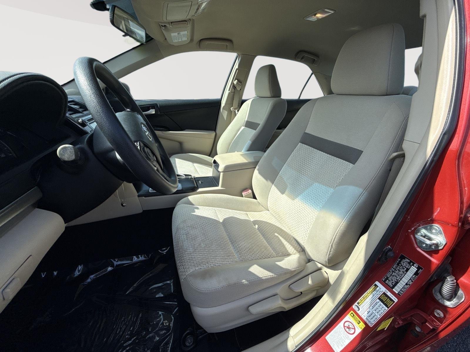 Used 2013 Barcelona Red Metallic Toyota LE image 10