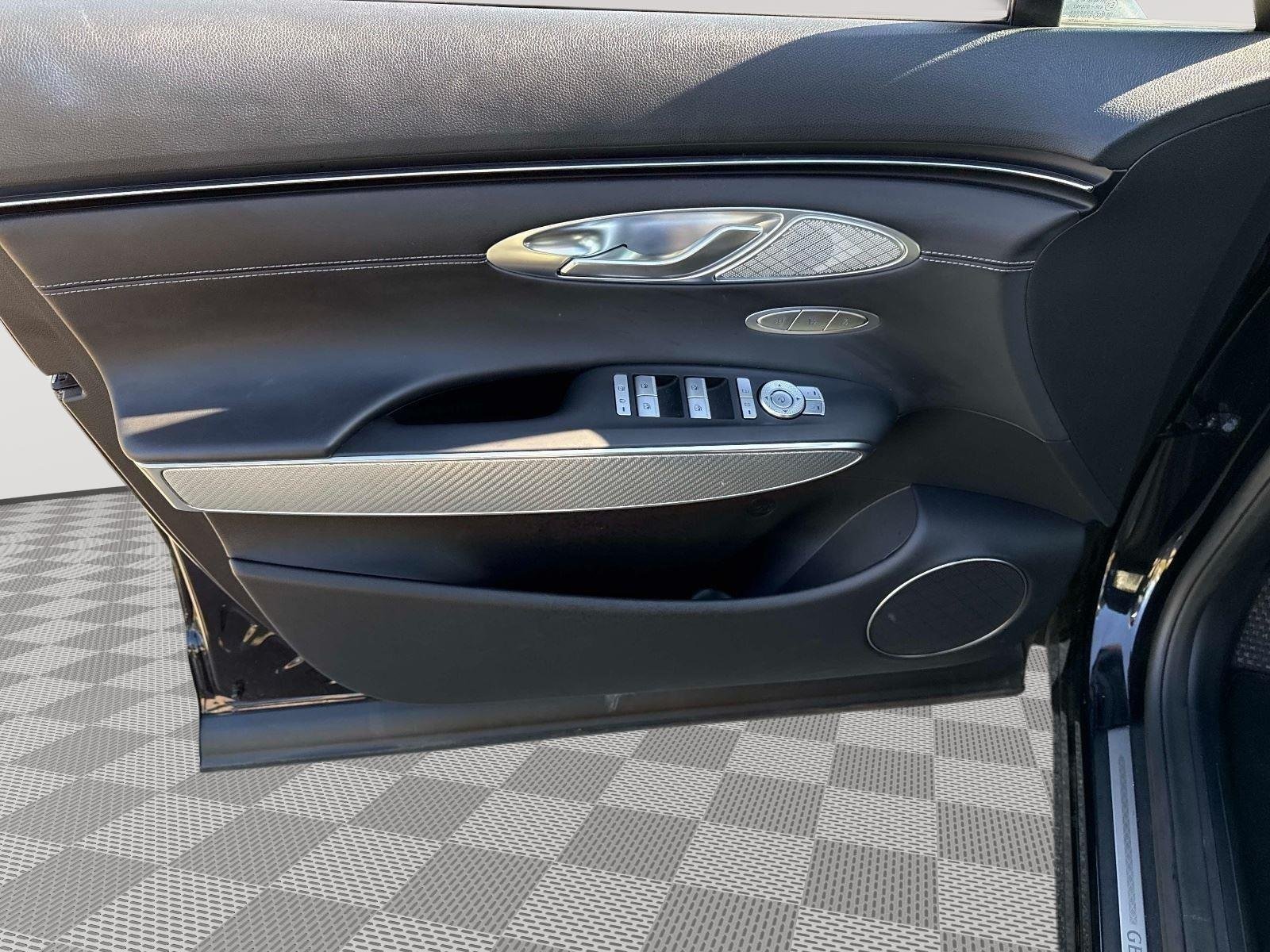 2024 GENESIS GV70 Sport - Photo 18