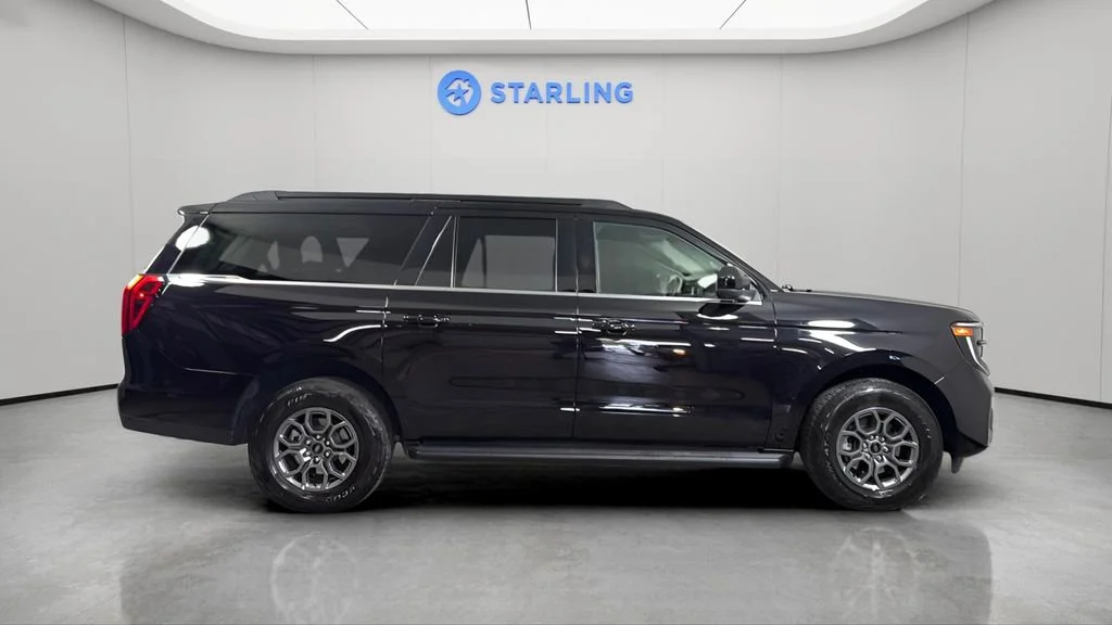 Used 2025  Ford Active image 23
