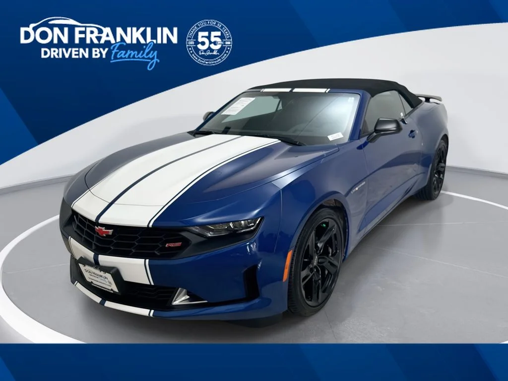 Used 2023 Blue Chevrolet 3LT image 1