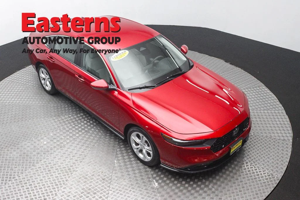Used 2024 Red Honda LX image 3