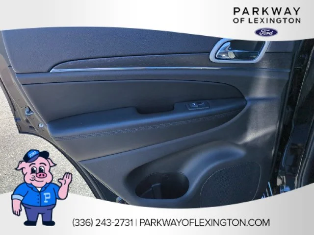Used 2018 Black Jeep Limited image 28