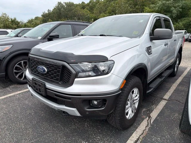 Used 2019 Silver Ford XLT image 3