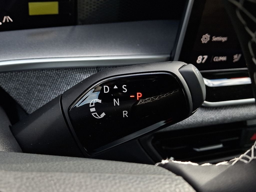 2026 Volkswagen Tiguan S - Photo 7