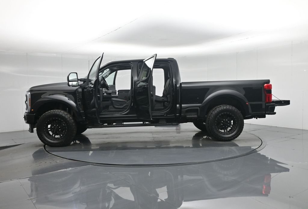New 2026 Agate Black Metallic Ford Lariat image 44
