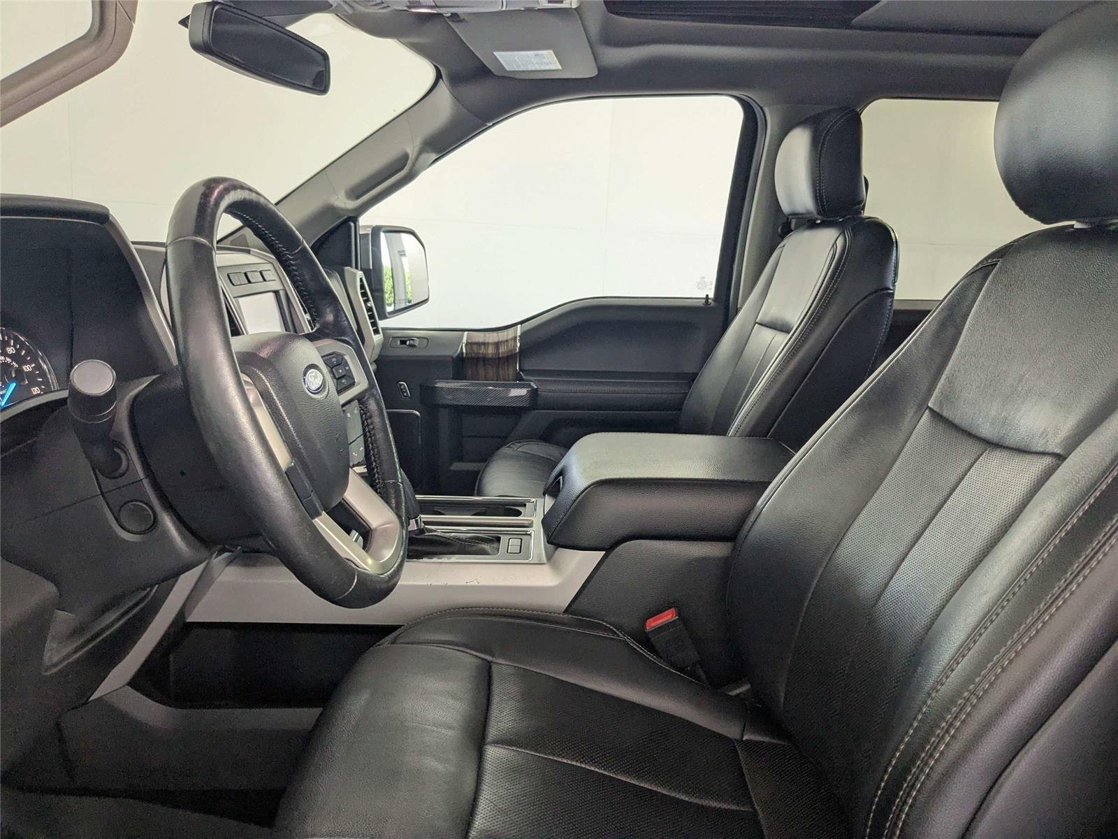 Used 2019 Agate Black FORD  image 10
