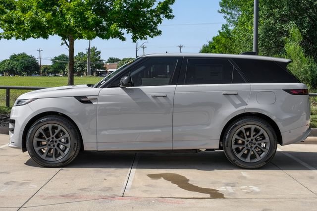 New 2026  Land Rover Dynamic SE image 12