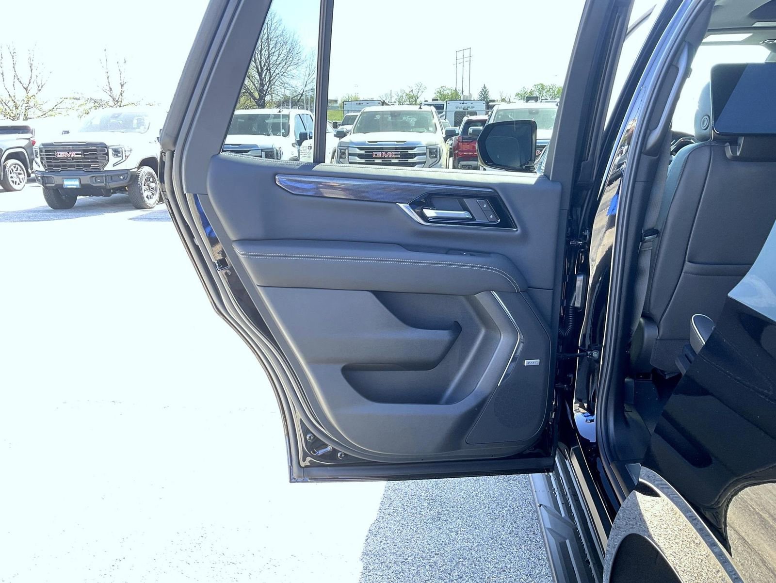 2026 GMC Yukon Elevation - Photo 22