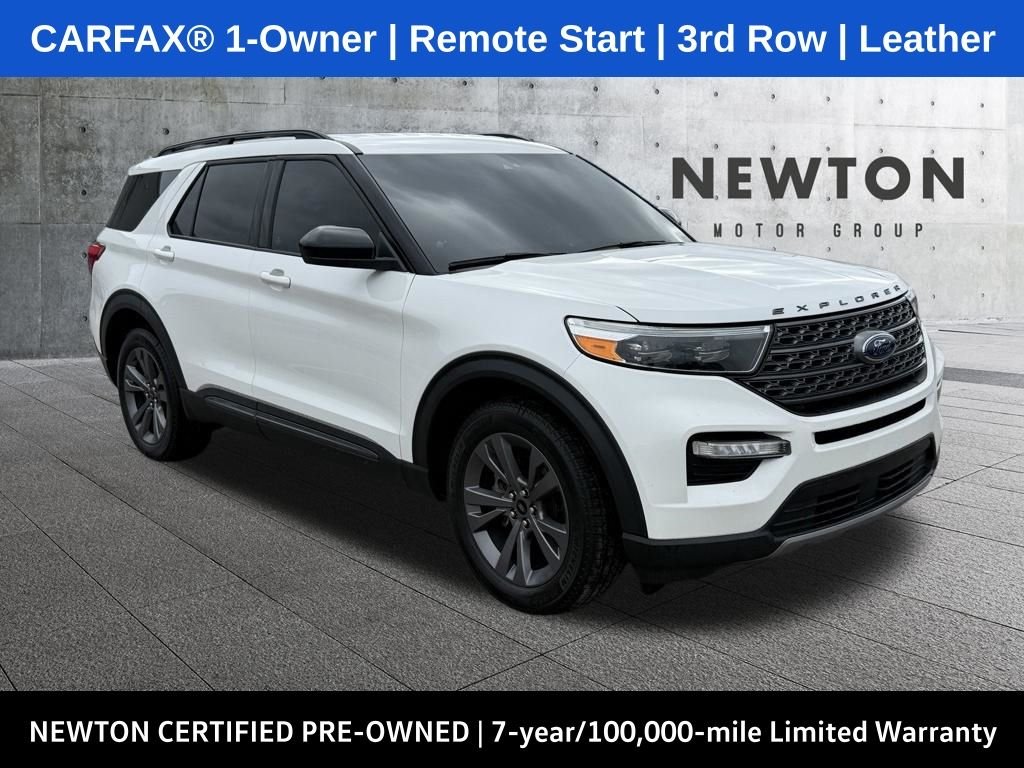 2023 Ford Explorer XLT 4WD's photo