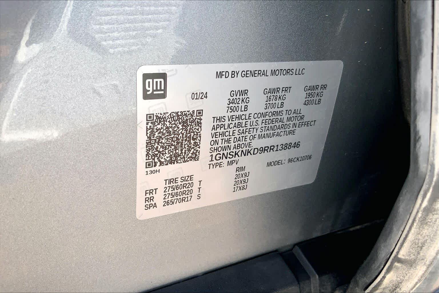 Used 2024 Sterling Gray Metallic Chevrolet LT image 37