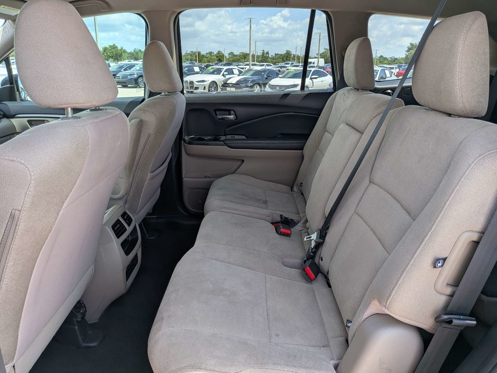Used 2019 Crystal Black Pearl Honda LX image 15