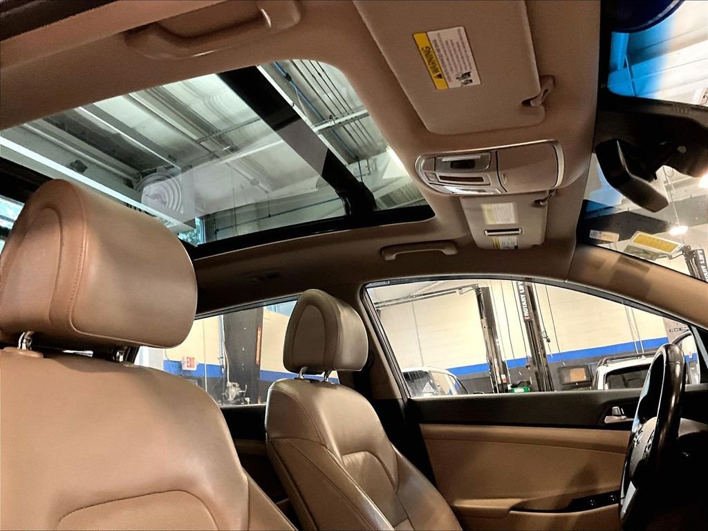 Used 2017 Beige Hyundai Limited image 23