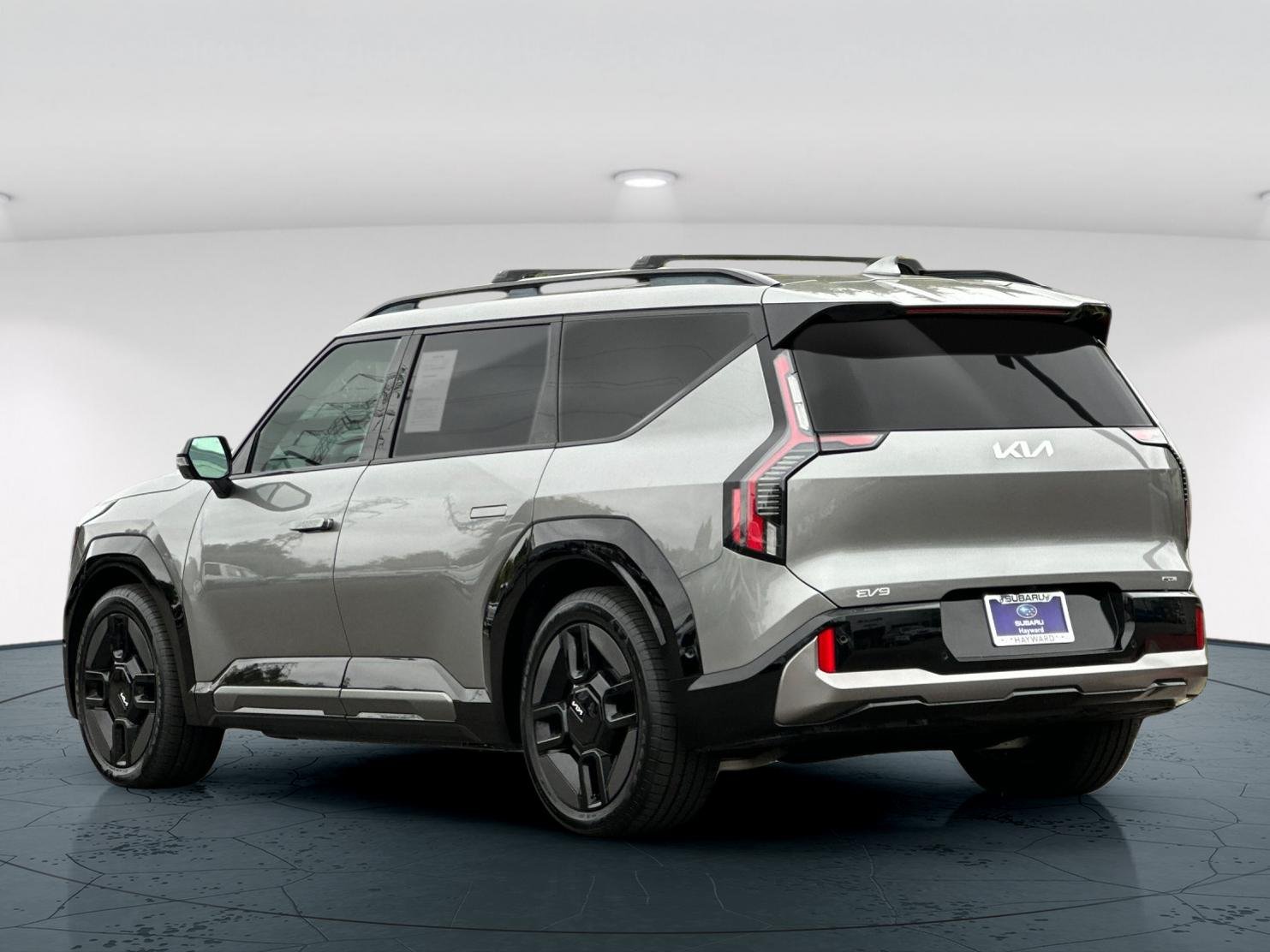 Used 2024 Pebble Kia GT-Line 4D Sport Utility image 4