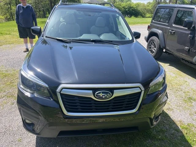 2021 Subaru Forester Premium's photo