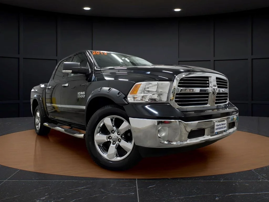 2013 RAM 1500 SLT 4x4 Crew Cab's photo