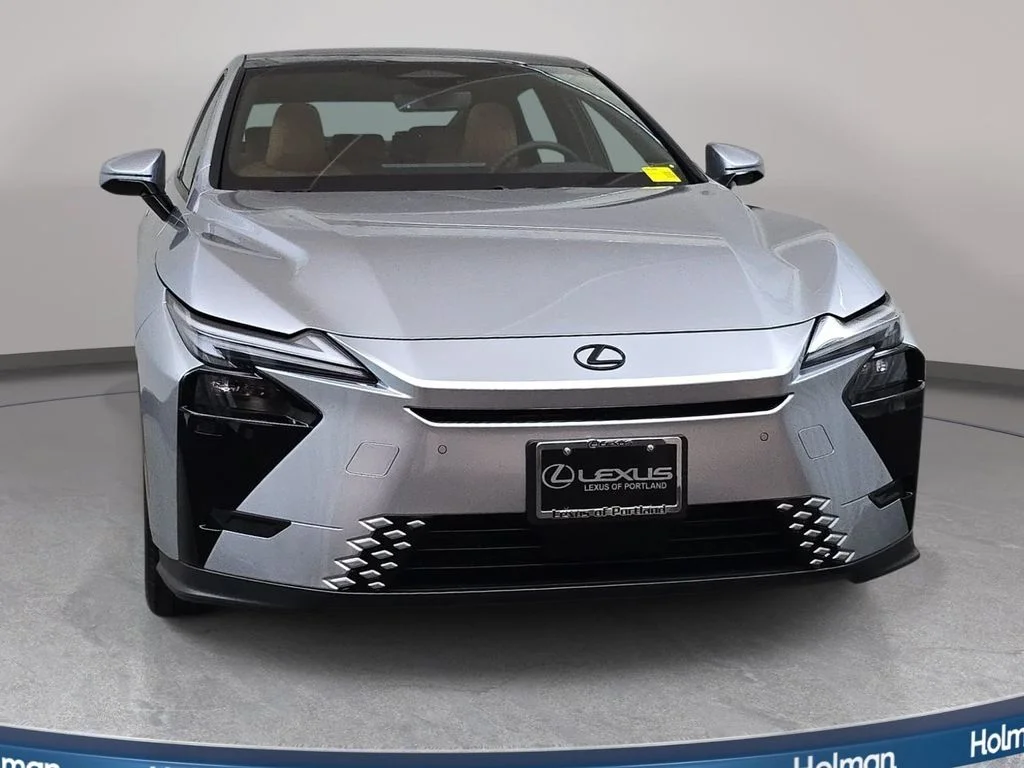 New 2026 Iridium Lexus PREMIUM AWD image 2