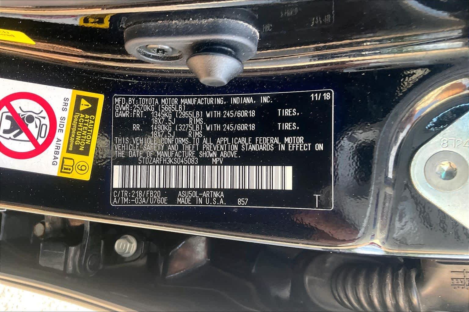 Used 2019 Midnight Black Metallic Toyota LE image 34
