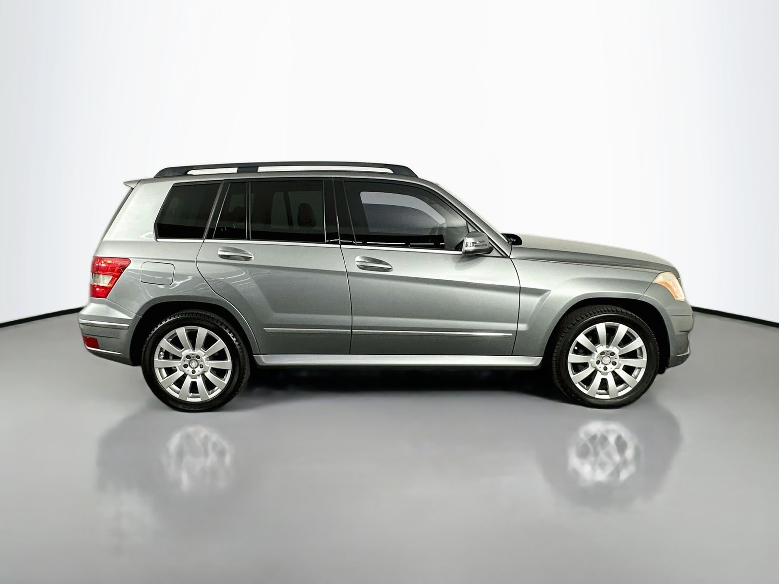 Used 2012 Palladium Silver Metallic Mercedes-Benz GLK 350 image 8