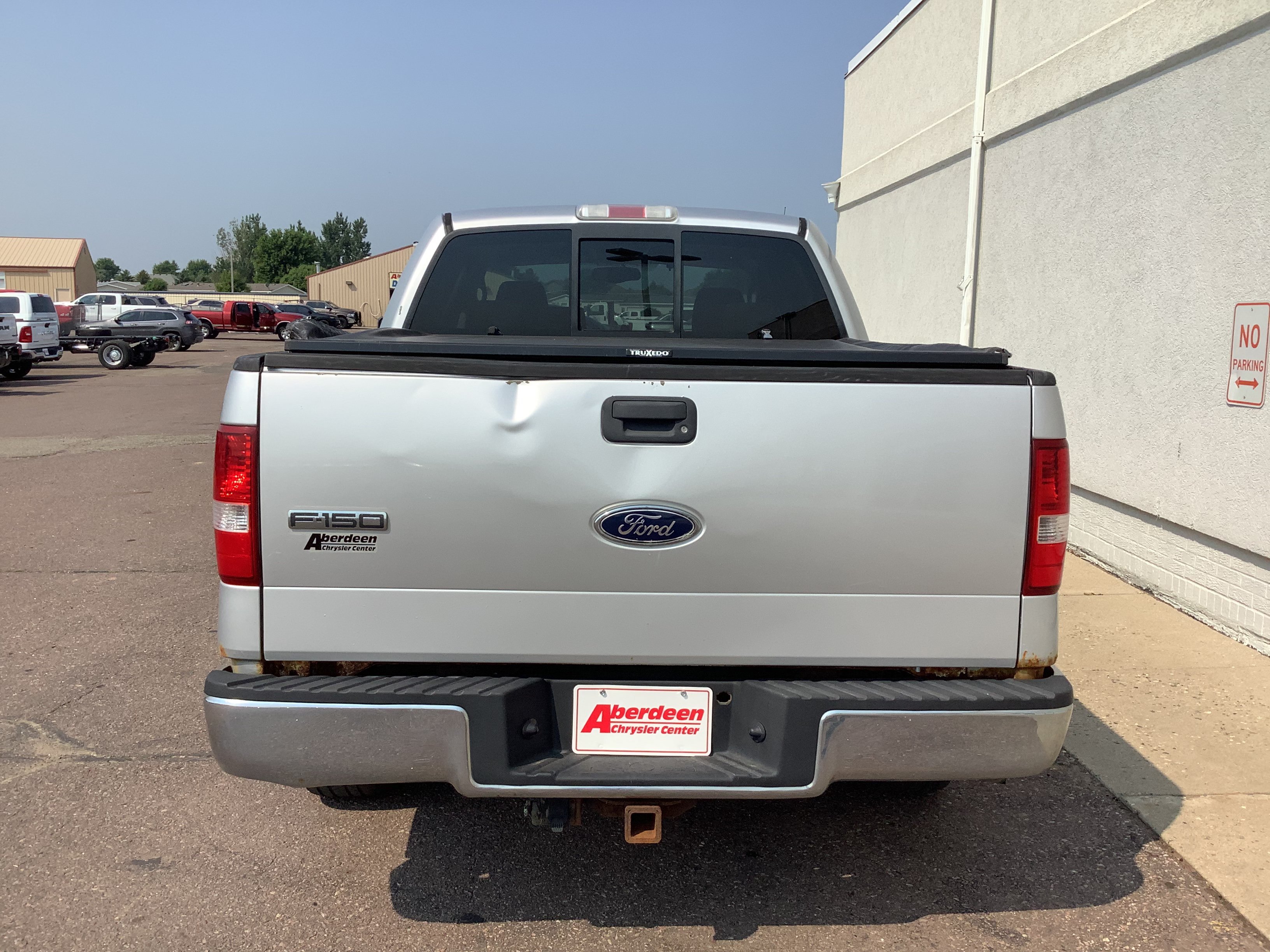 Used 2005 Silver Ford XLT image 6
