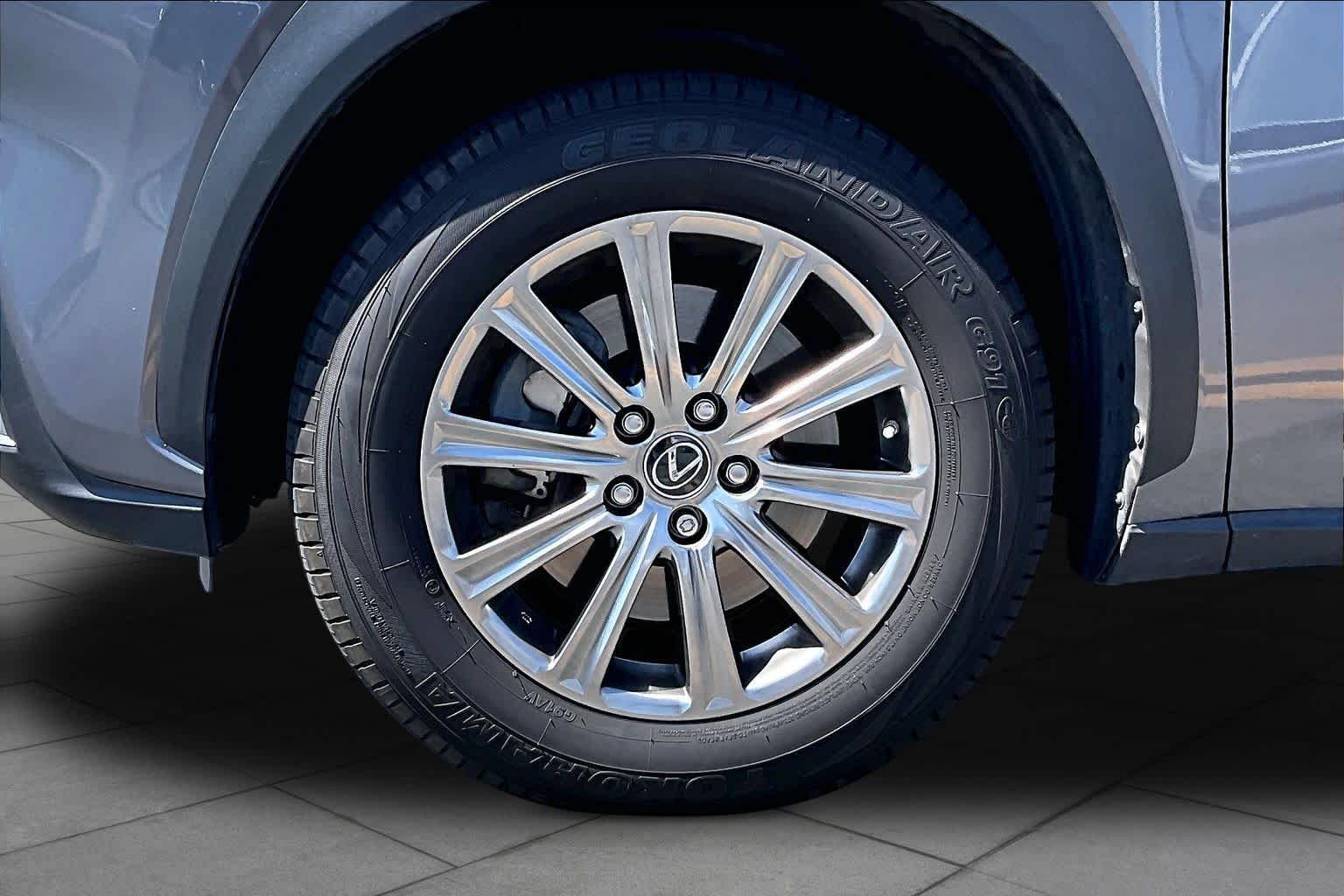 Used 2019 Nebula Gray Pearl Lexus  image 10