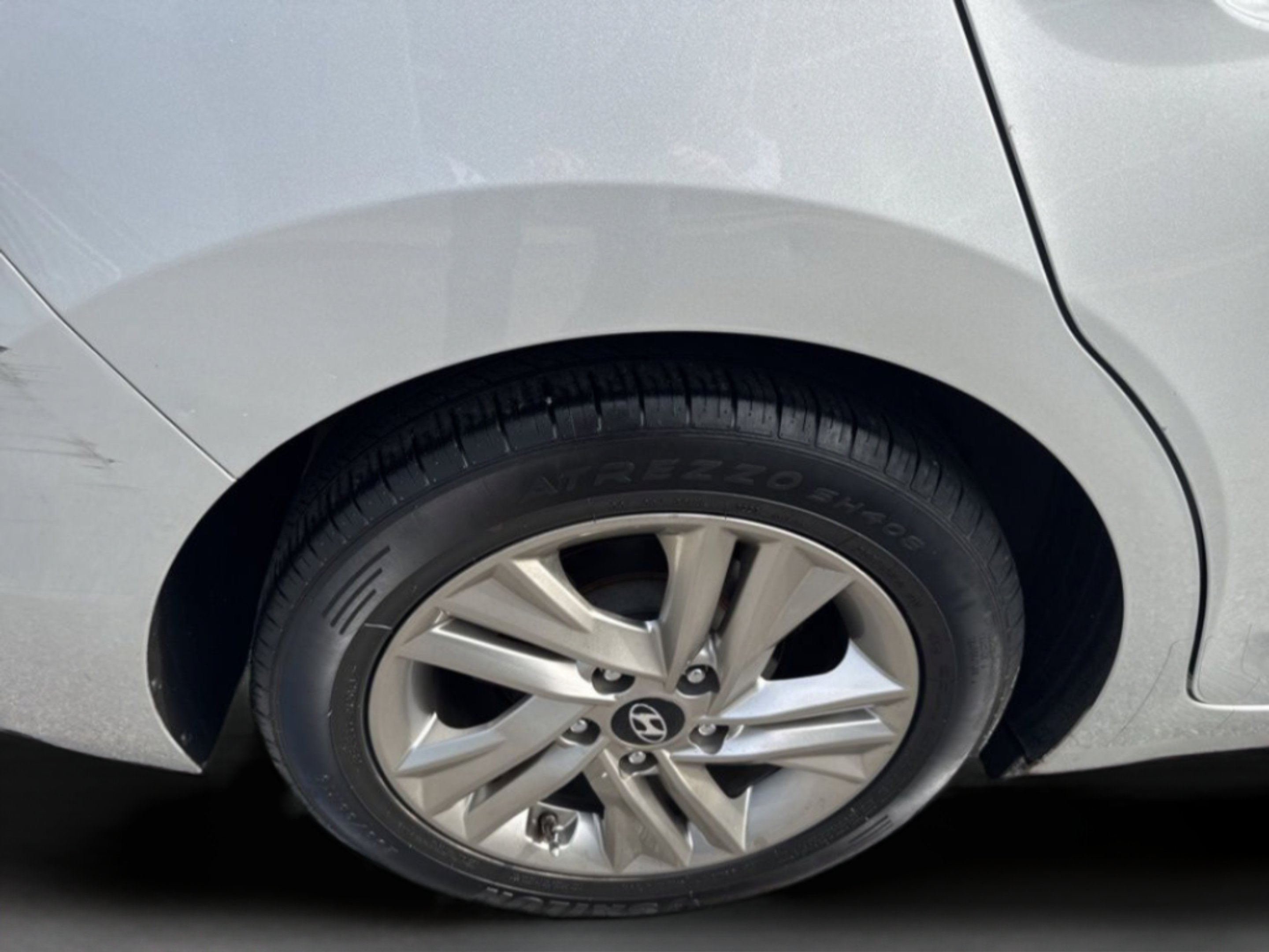 Used 2019 Symphony Silver Hyundai SEL image 32