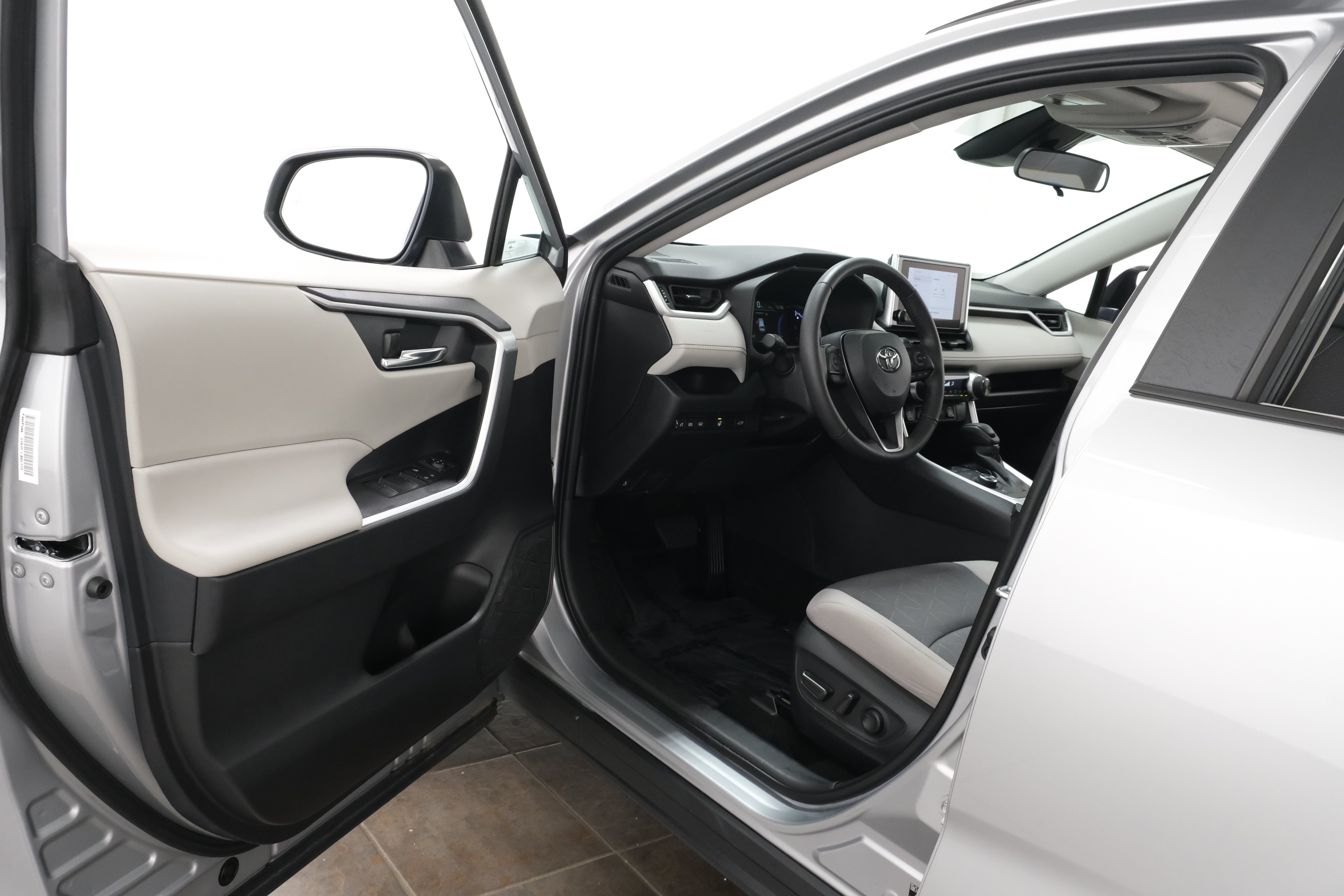 Certified Used 2024 Silver Sky Metallic Toyota XLE image 25