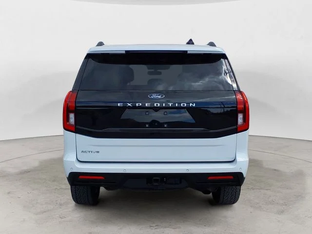 2025 Ford Expedition Active - Photo 4