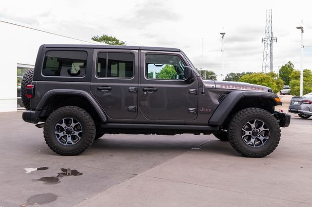Used 2019 Crystal Metallic Jeep Unlimited Rubicon image 12