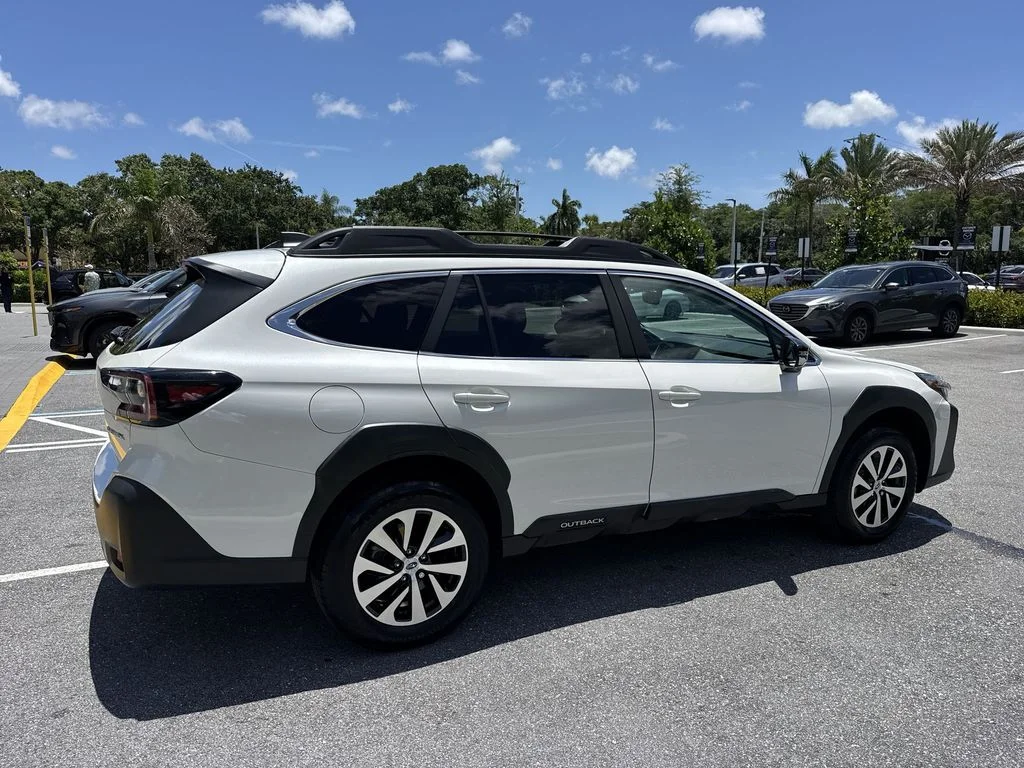 Used 2024 Crystal White Pearl Subaru Premium image 4