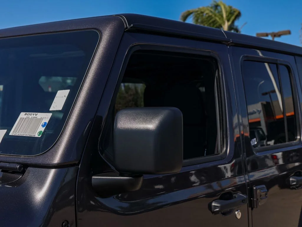 New 2026 Granite Crystal Metallic Clearcoat Jeep Unlimited Sport S image 12
