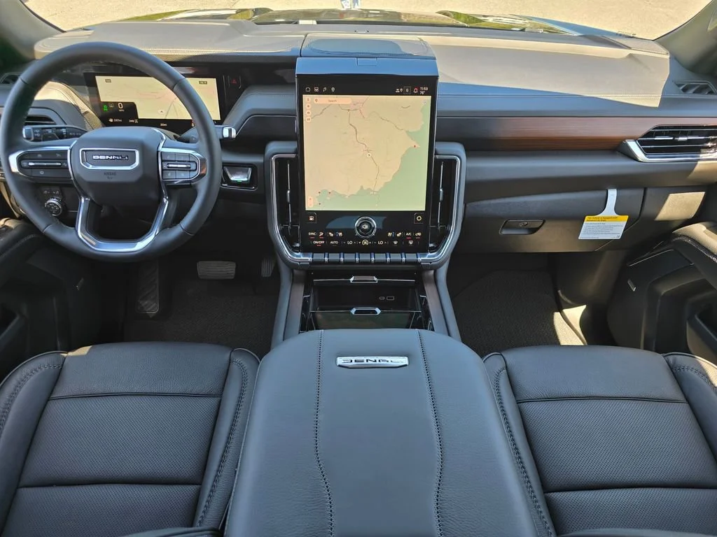 2026 GMC Yukon XL Denali - Photo 6