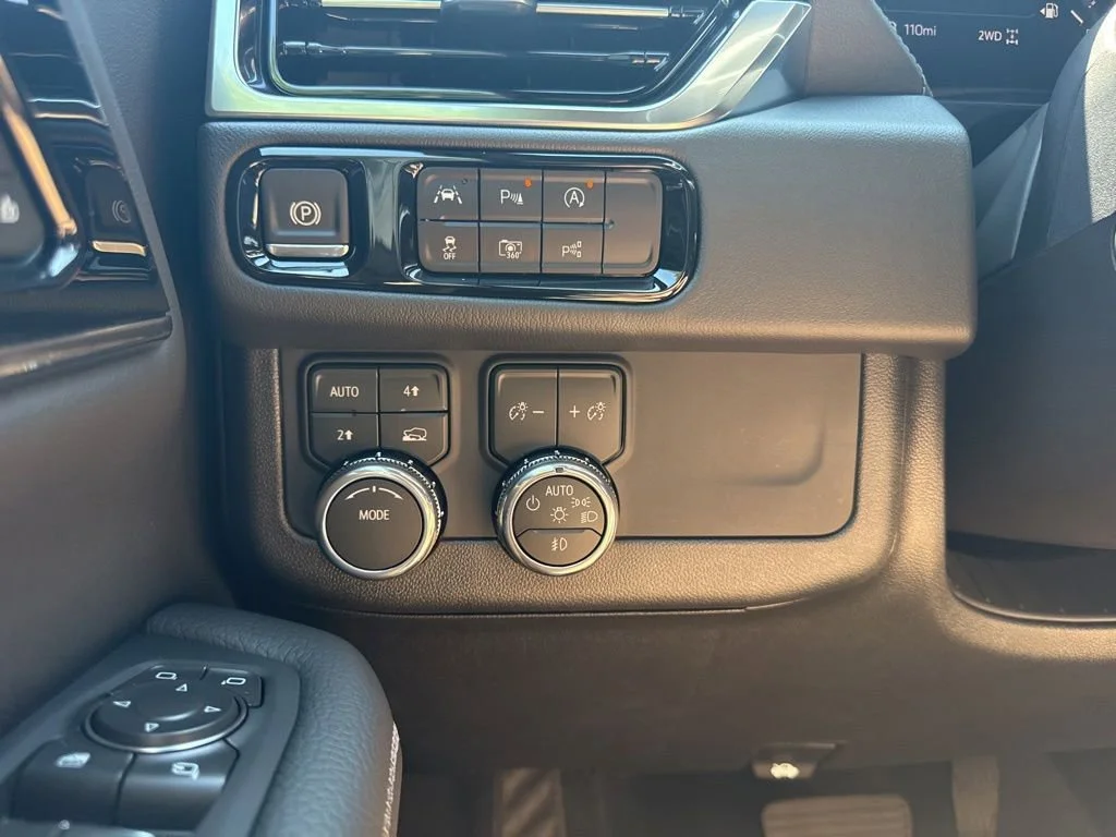 New 2026 Glacier White Tricoat GMC Denali image 26