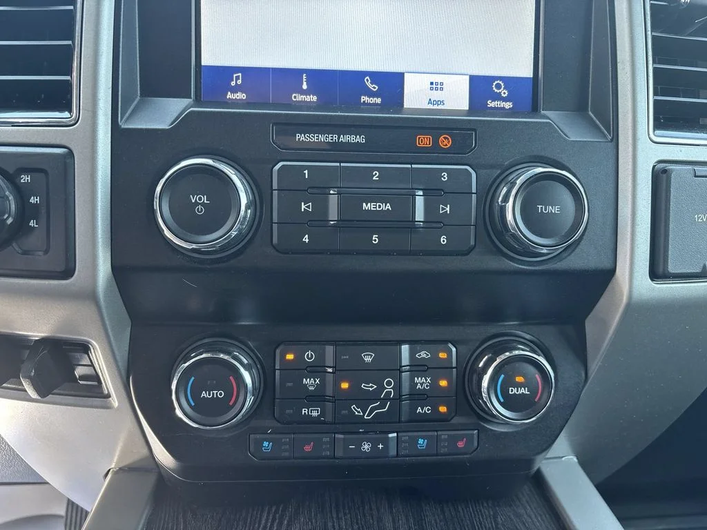 Used 2021 White Ford Lariat image 16
