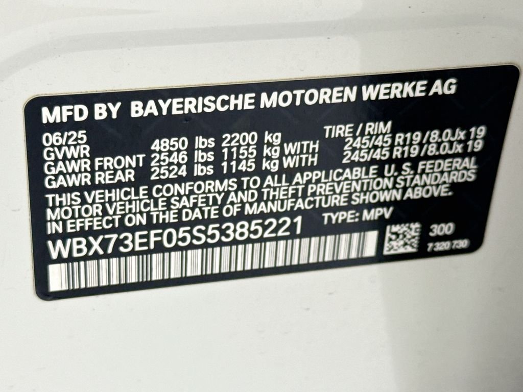 Certified Used 2025 Alpine White BMW xDrive28i image 34