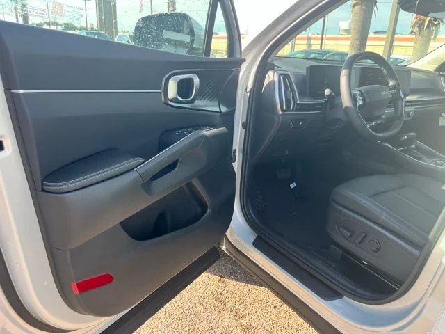 New 2026 White Kia S image 14