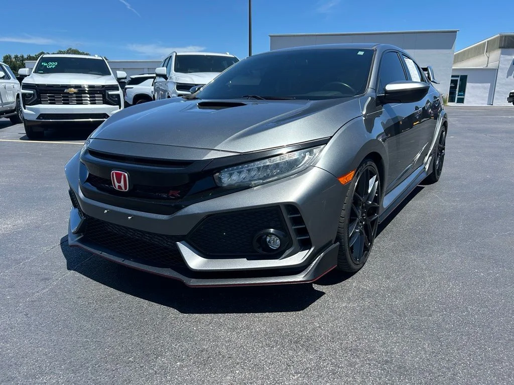Used 2019  Honda Touring image 4