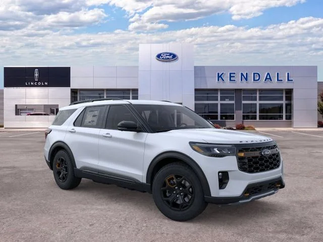 New 2026 White Metallic Ford Tremor image 7