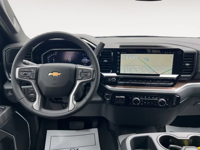 2026 Chevrolet Silverado 1500 LT - Photo 10
