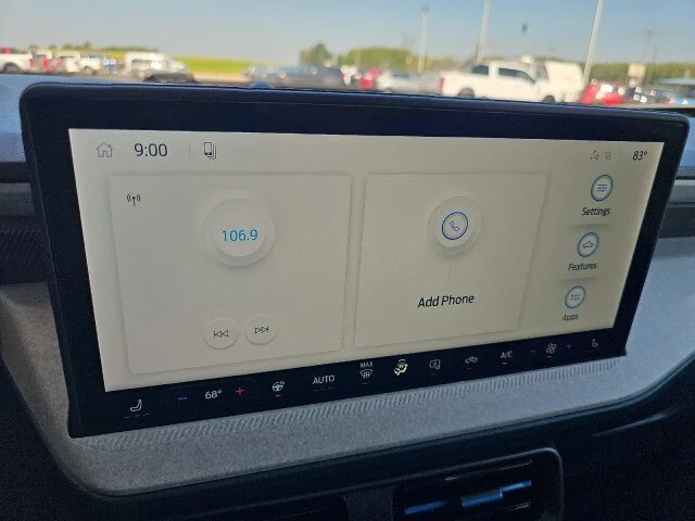 New 2026 Oxford White Ford XLT image 44