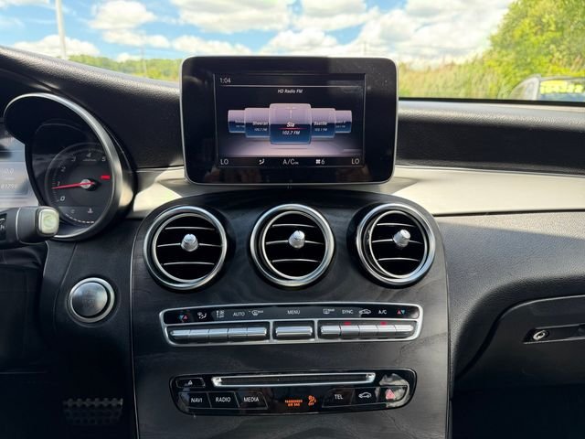 Used 2019 Polar White Mercedes-Benz GLC 300 image 31
