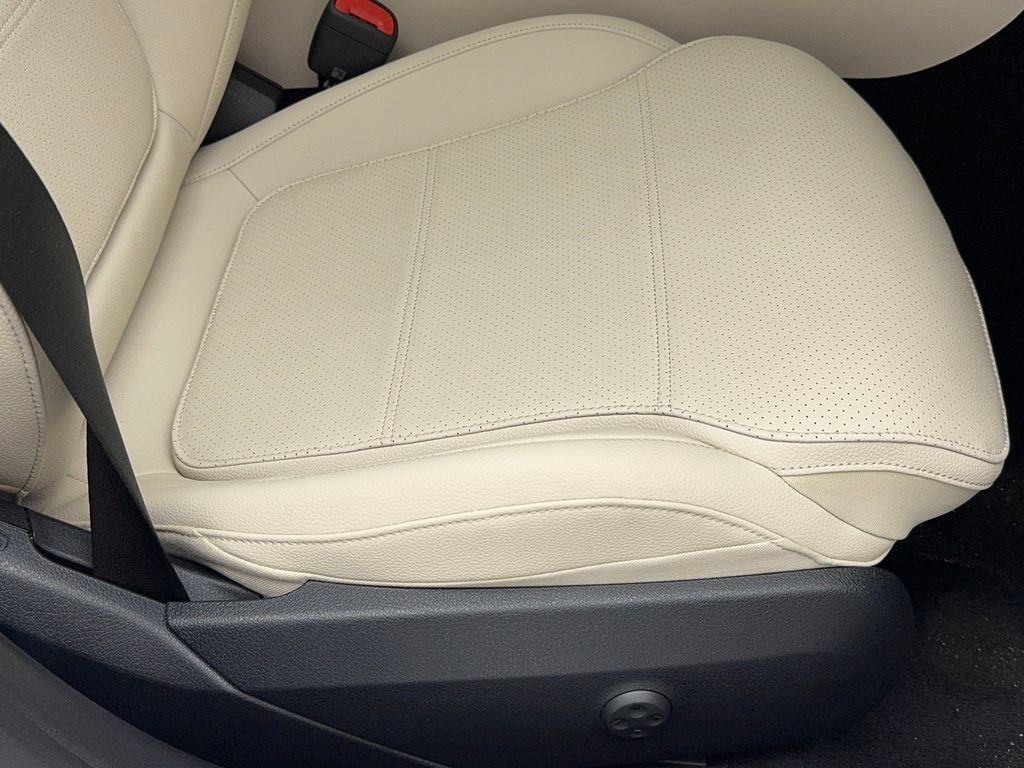 2024 Mercedes-Benz C-Class Sedan C 300 - Photo 49