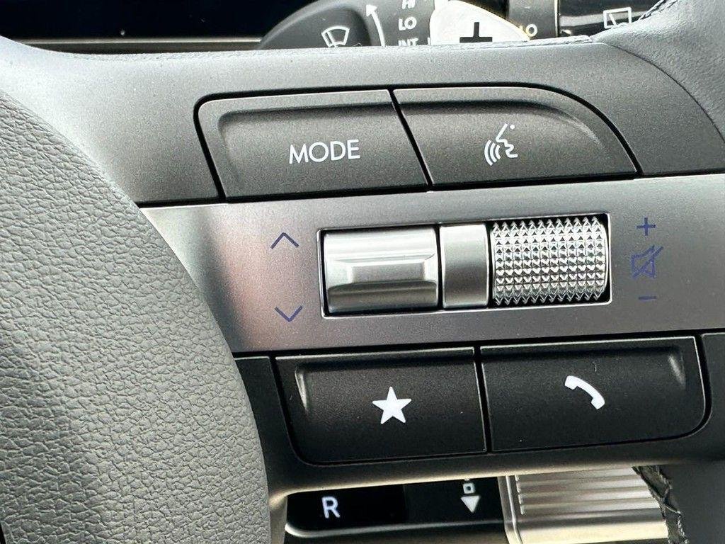 New 2026 White Hyundai Limited AWD image 13